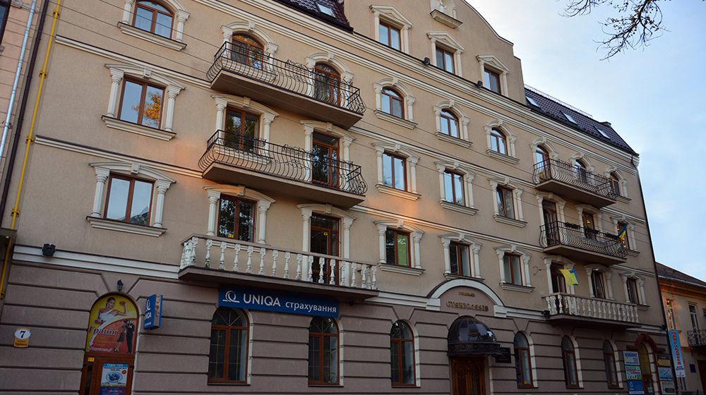 Stanislaviv Hotel Ivano-Frankivsk Luaran gambar